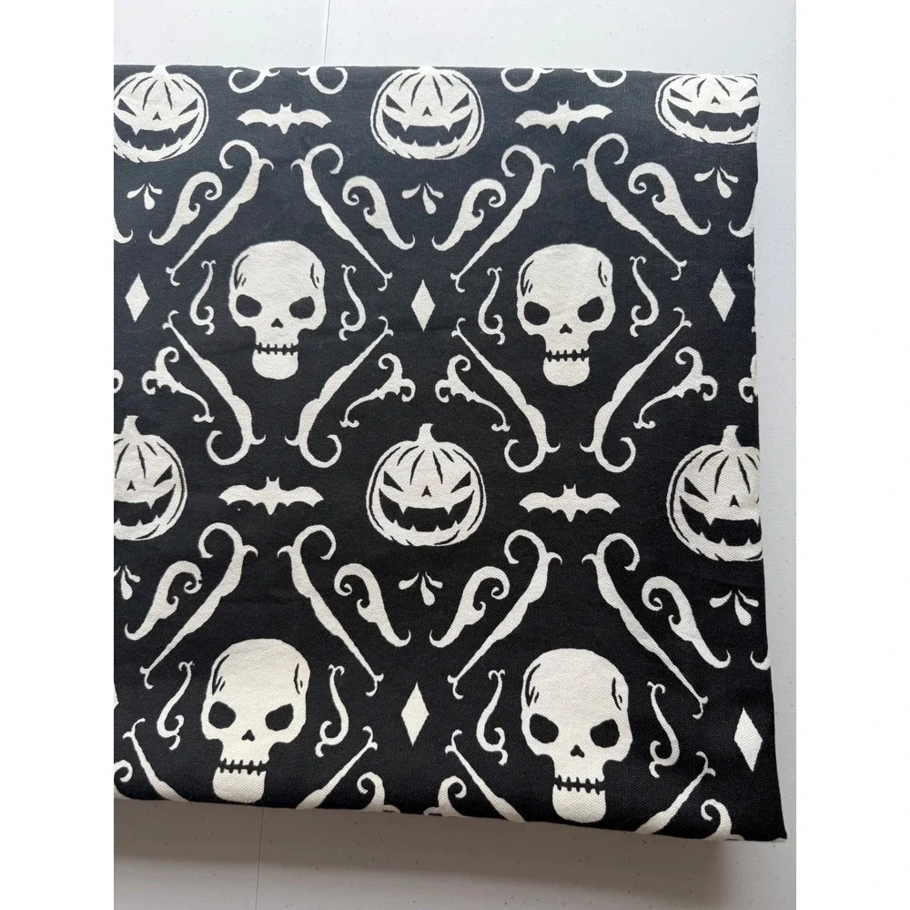 N/A halloween black